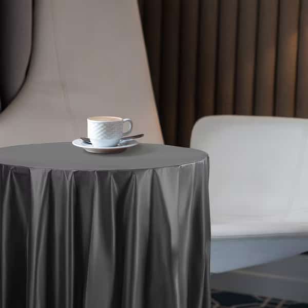 84 Black Round Disposable Plastic Tablecloths 96 Tablecloths, 96PK