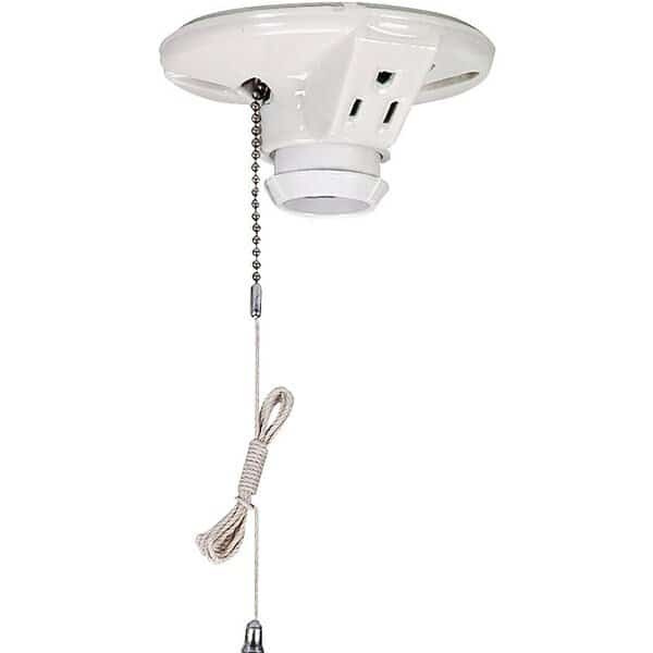 667SP Lamp Holder, 125 VAC, 660 W, White