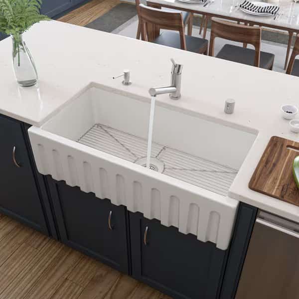 36" White Reversible Smooth / Fluted Sgl Bowl Fireclay Farm Sink