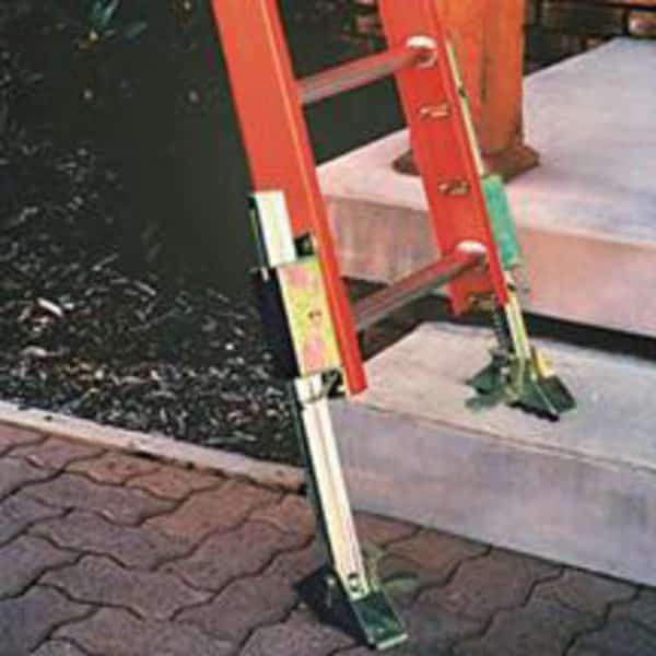 Bauer Level Lad - Manual Ladder Levelers, PR