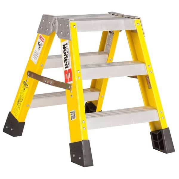 2 ft Fiberglass Stepladder
