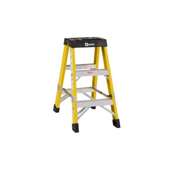 3 ft Fiberglass Stepladder