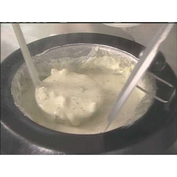 6 & 7 qt. Round Soup Liner (15x15), PK100