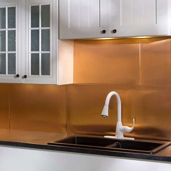 Fasade 18in x 24in Rib Polished Copper Backsplash Panel 5pk