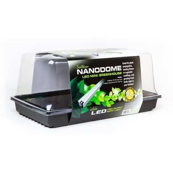 LED Mini Greenhouse Kit