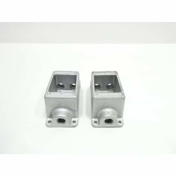 CROUSE HINDS FDCC1 CONDULET BOX OF 2 SINGLE GANG IRON 1/2IN CONDUIT OUTLET BODIES AND BOX