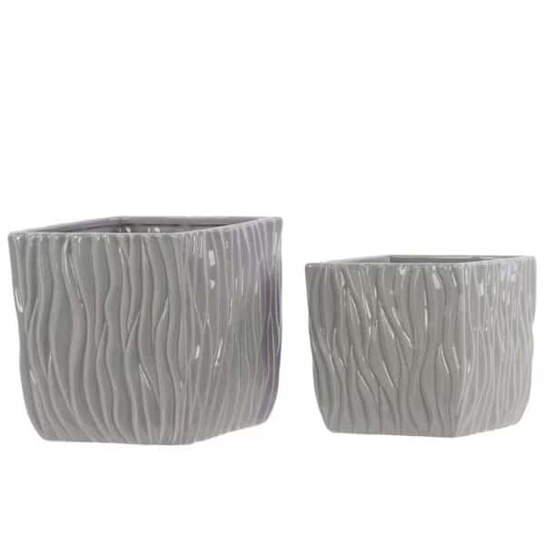 Rippled Ceramic Planter; Gray