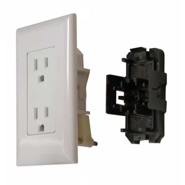 DIAMOND GRP WDR15WT Decor Receptacle With Cover - White