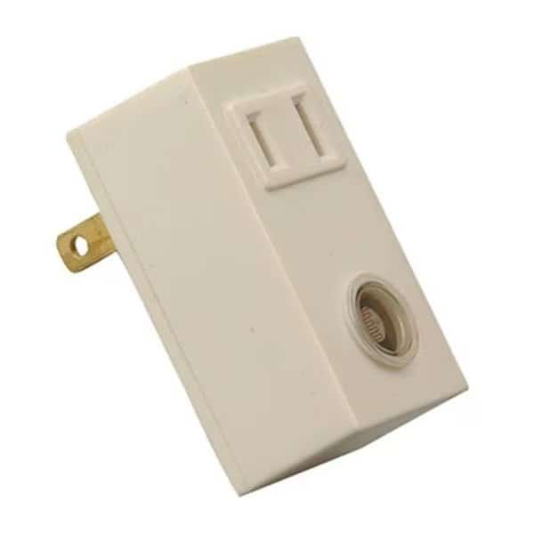 59407 Indoor Plug-In Light Control With Photocell