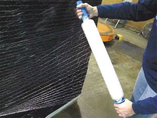Stretch Wrap, 20" W x 1000 ft. L, 80 ga, Netting Style, Clear, Standard Duty