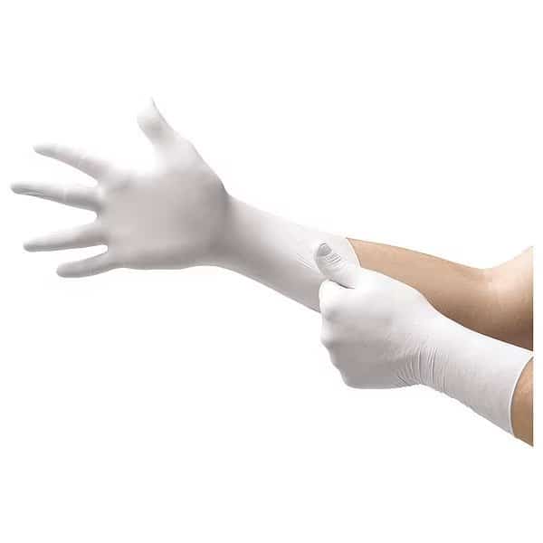 Sterile Cleanroom Gloves, 5 ISO Class, Polyisoprene, 11 1/2 in L, 8.6 mil, White, M, 200 PK
