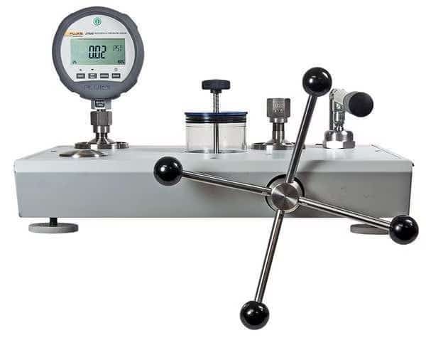 Comparison Test Pump Kit, 0 to 10,000 psi