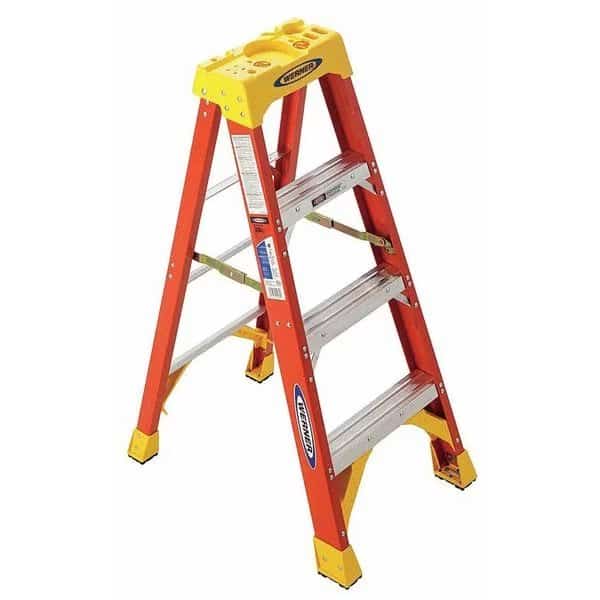 Stepladder,Fiberglass,4 ft. H,300 lb Cap, Mfr#: 6204, WERNER