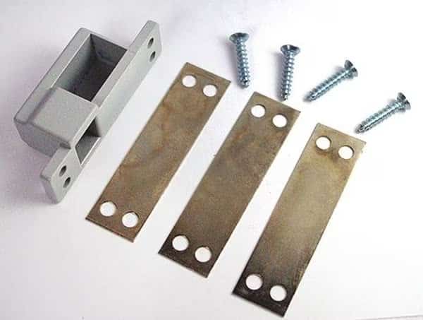 Surface-Mounted Cast Strike, Simplex