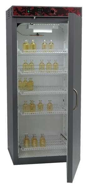 Incubator, 19.3 cu. ft, 240V