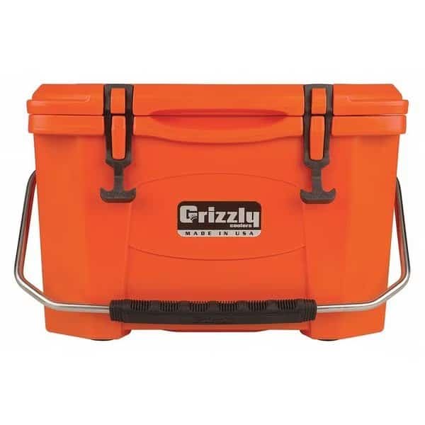 Marine Chest Cooler, Hard Sided, 20.0 qt.