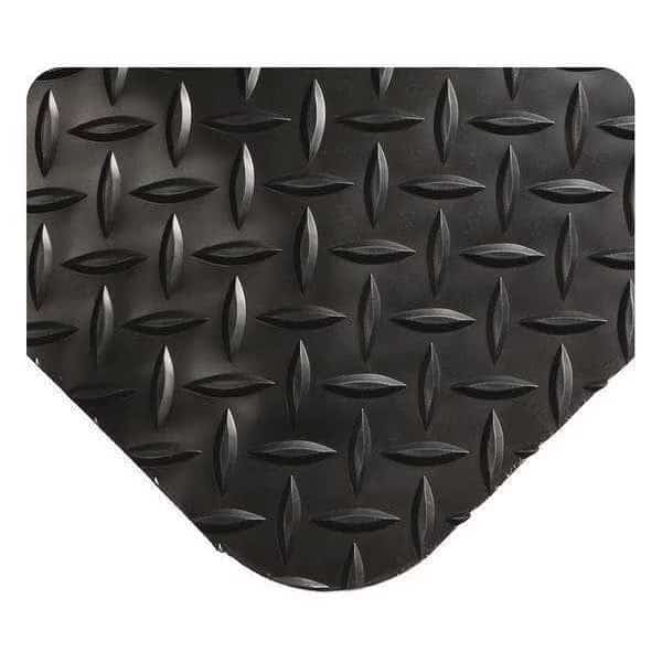 UltraSoft Diamond-Plate Mat, Black, 7 ft. L x 6 ft. W, PVC Surface With Nitrile Infused Sponge, WEARWELL, Mfr# 414.1516X6X7BK