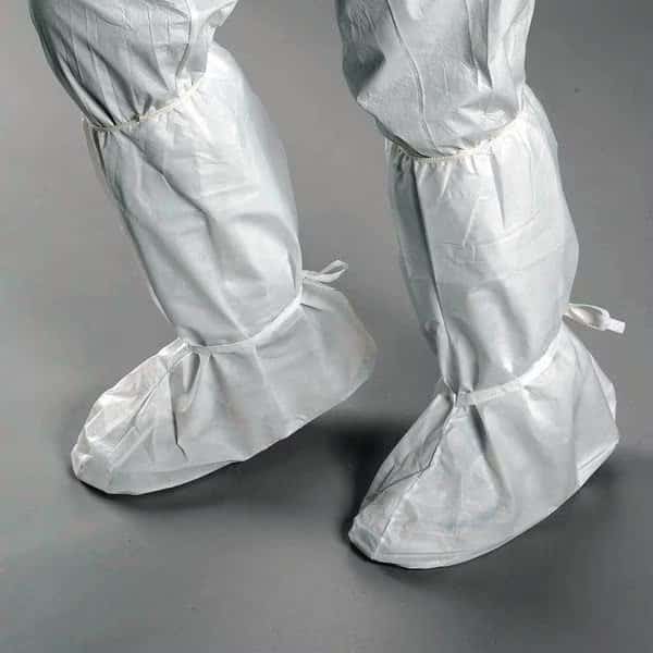 Disposable Boot Covers, Polyethylene/Polypropylene, White, Slip Resistant Sole: Yes , M