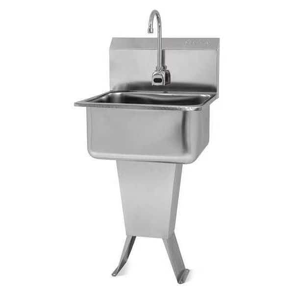 Floor Mount, 1 Hole, Sensor, Silver, Hands-Free Sink