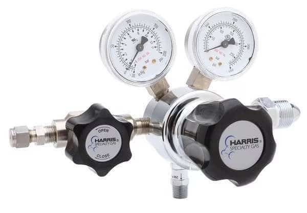 High Purity Gas Regulator, Carbon Dioxide, Single Stage, 0.825"-14 Inlet, 1/4 in Outlet