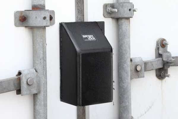 Padlock Guard, Hardened Steel, Blk, 4"L