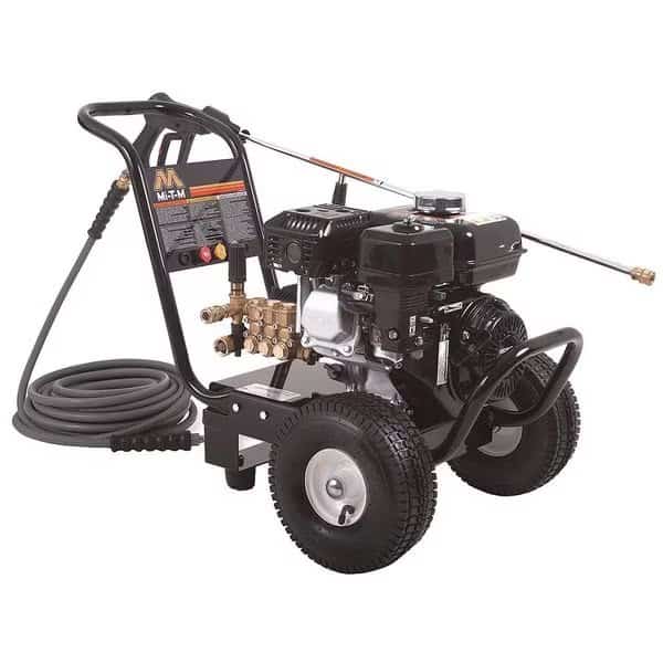Medium Duty 3000 psi 2.4 gpm Cold Water Gas Pressure Washer