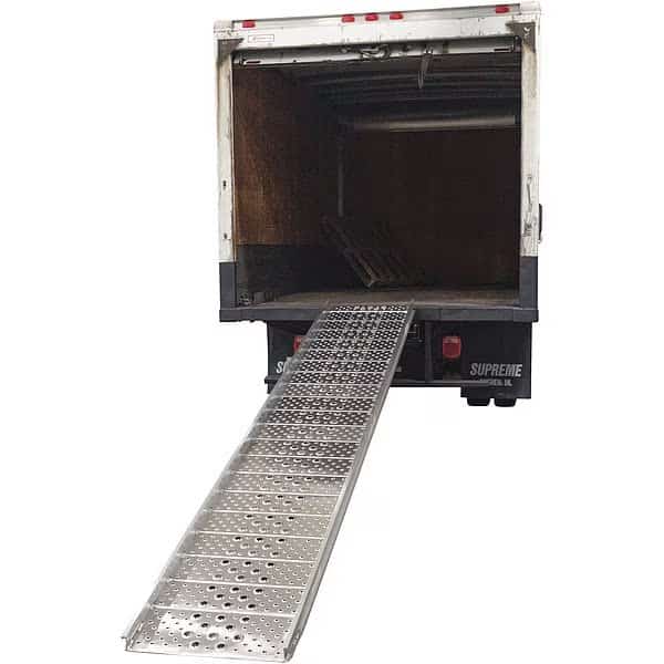 Walk Ramp,Hook End,1500 lb. Capacity, Mfr#: Q8558, HEAVY DUTY RAMPS