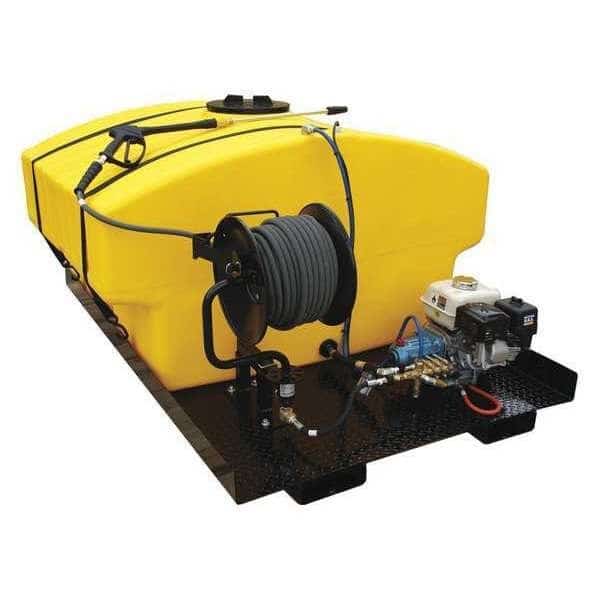 Medium Duty 2500 psi 3.0 gpm Cold Water Pressure Washer