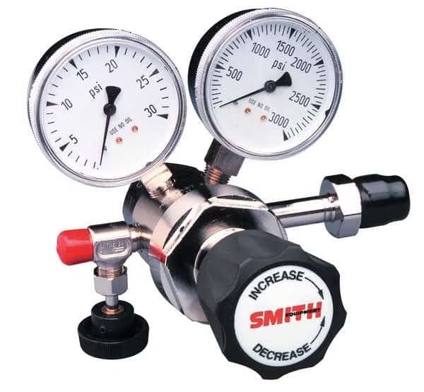 High Purity Gas Regulator, Argon, Helium, Nitrogen, Two Stage, 0.965"-14 Inlet, 1/4 in Outlet