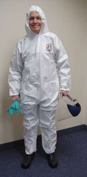 Disposable Coverall, Hooded, L, MicroGuard MP(R), Zipper, Elastic Cuff, Elastic Ankle, Serged Seam