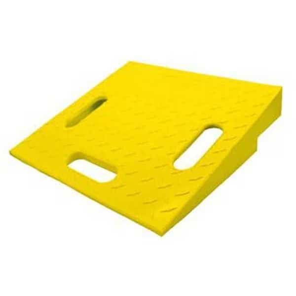 Hose Bridge System, 1-1/8ft L, 16"W, Yellow, Diamondback, Mfr#: UHB2025R
