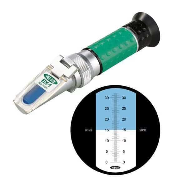 Refractometer, 0 to 32 perc Brix