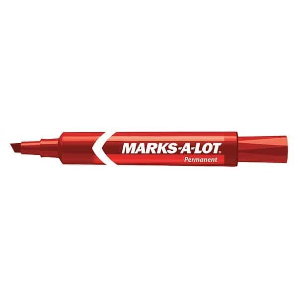 Desk-Style Permanent Marker, Chisel Tip, Red