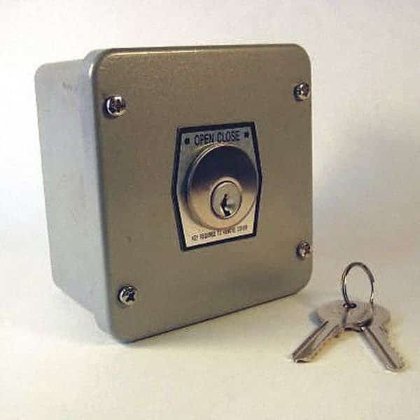 Open/Close Control Station, Keyed Alike, RELAY AND CONTROL, Mfr# 1KX-KA