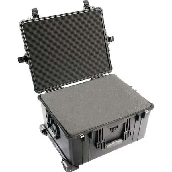 1620 Watertight Wheeled Large Case With Foam 24-3/4 x 19-9/16 x 13-7/8, Black