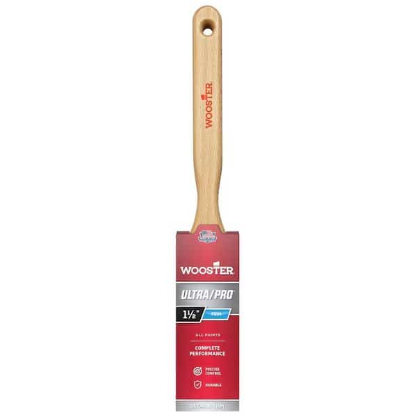 Wooster Ultra/Pro 1-1/2 in. Firm Flat Paint Brush